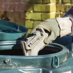 Heating oil tank check